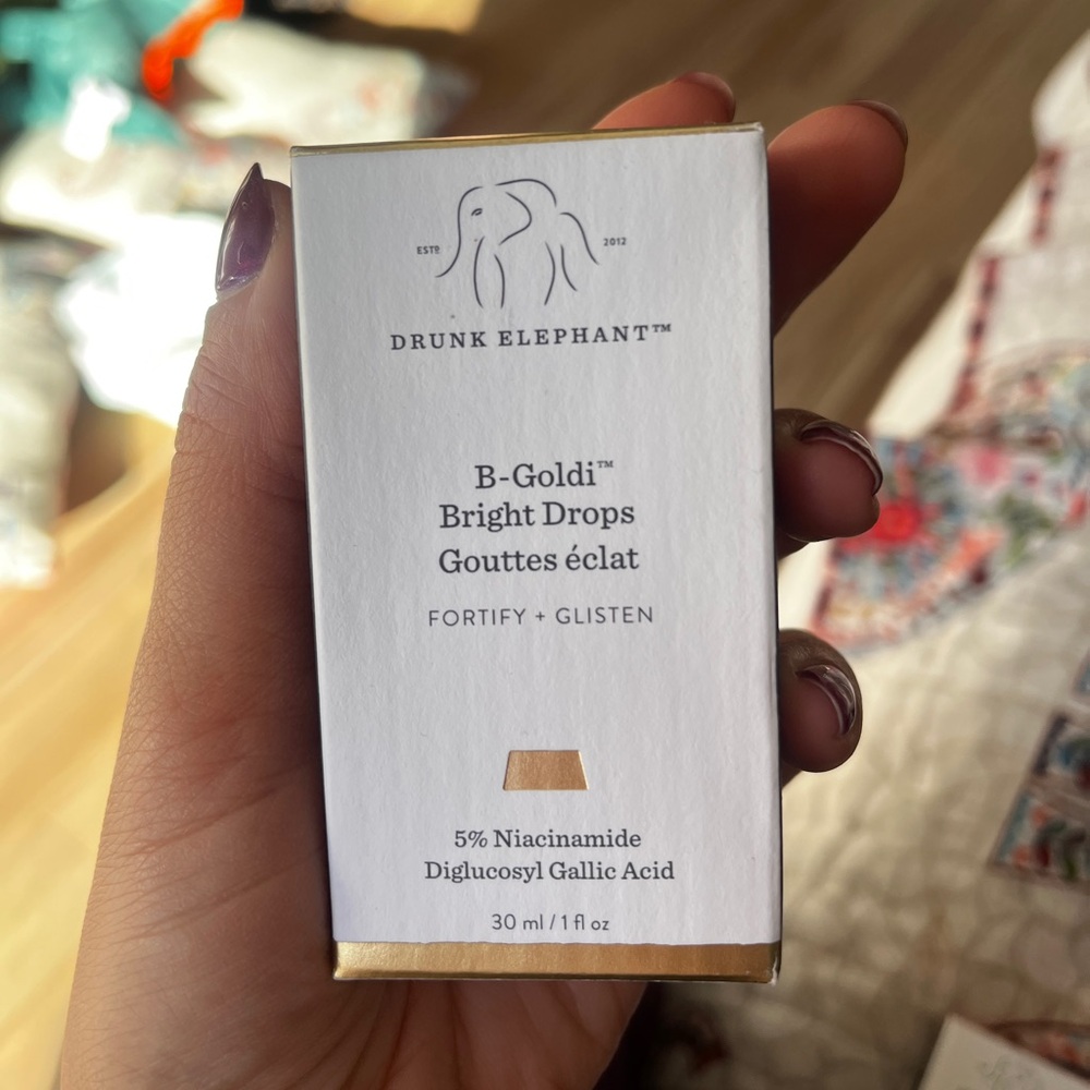 *SOLD* Drunk Elephant Illuminating Serum with Gold Hues